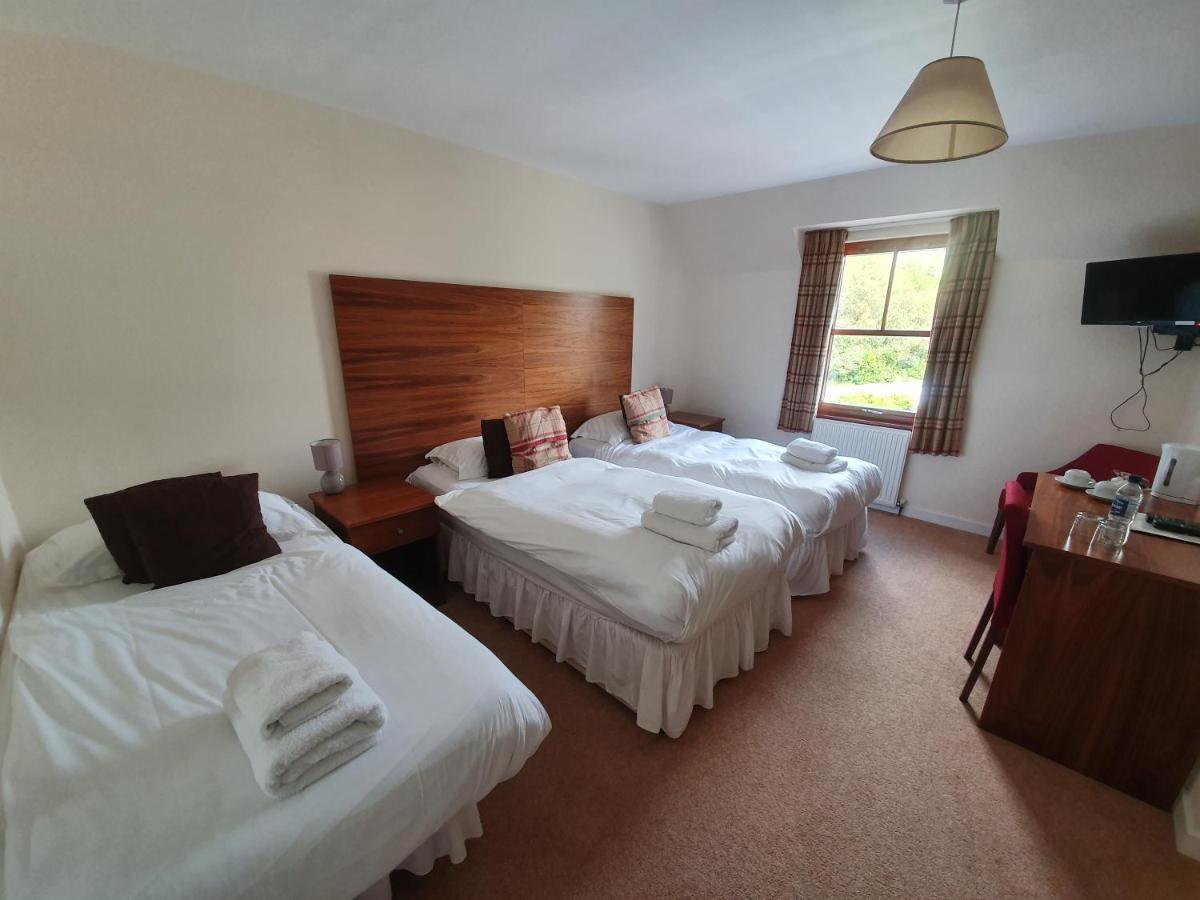 Lochailort Inn 外观 照片